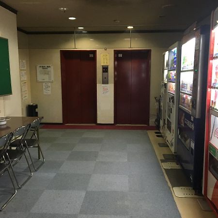 Business Hotel Shinbashi Осака Екстериор снимка