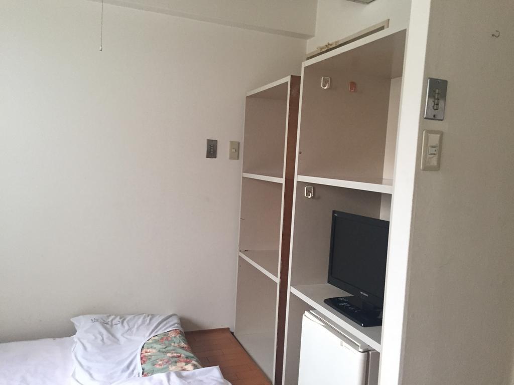 Business Hotel Shinbashi Осака Екстериор снимка
